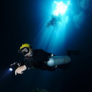 tec cave diver Angel Navarro